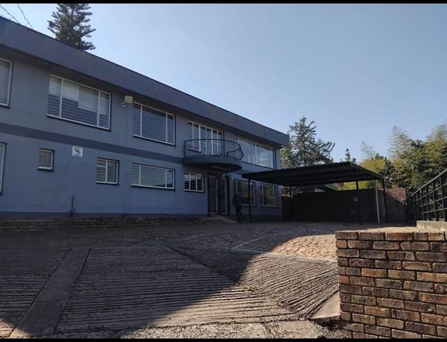 BUSINESS PROPERTY TO RENT IN MEYERSPARK
